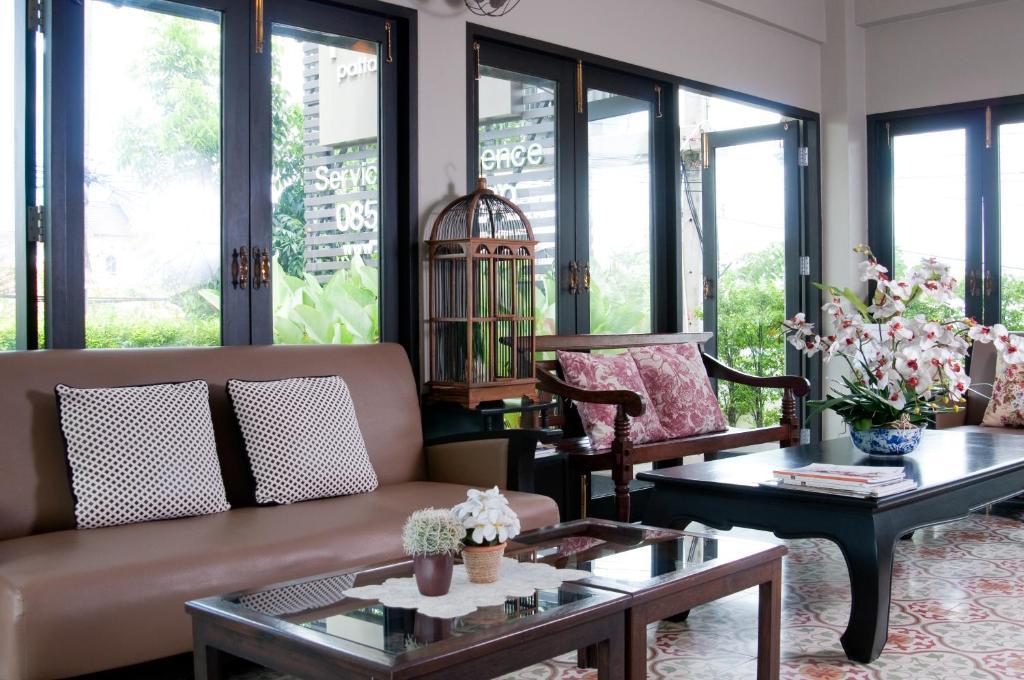 Ploen Pattaya Residence By Tolani Buitenkant foto